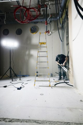 LAMPA ROBOCZA VAPOR 6500