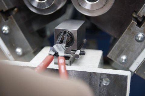 ZESTAW SZCZYPIEC DO PIERŚCIENI ZABEZPIECZAJĄCYCH 4SZT.