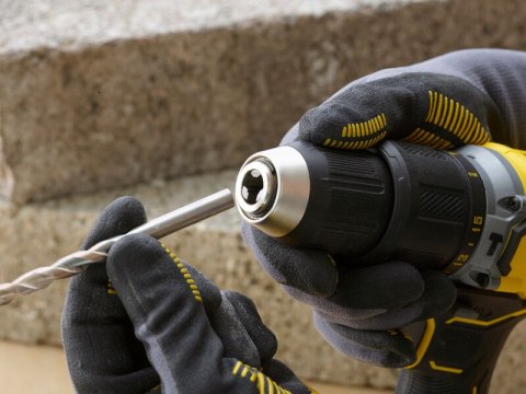 WIERTARKO-WKRĘTARKA AKUMULATOROWA V20 18V 2*2.0AH + 50 AKC.