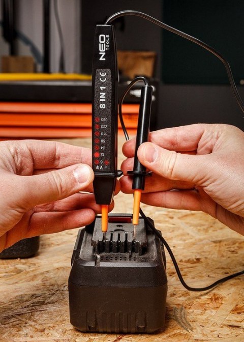 WIELOFUNKCYJNY TESTER NAPIĘCIA 8 W 1 AC/DC 6-380V