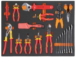 ZESTAW 20 NARZĘDZI W MIĘKKIM WKŁADZIE PROFILOWANYM