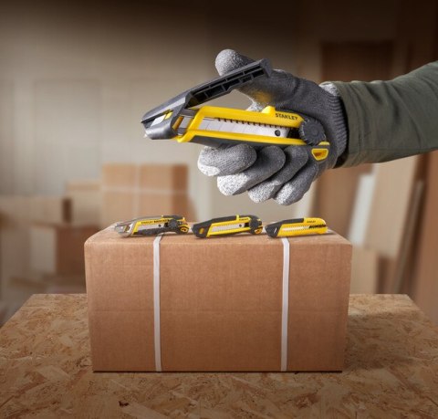 NÓŻ MPP ZE ZINTEGROWANYM SYSTEMEM ODŁAMYWANIA - ŚRUBOOWA