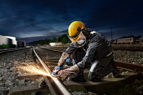 SZLIFIERKA KĄTOWA AKUMULATOROWA 125MM GWS 18V-11S 0*AH L-BOX