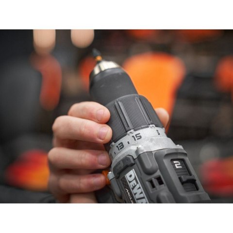 DEWALT McLaren Wiertarko-Wkrętarka Udarowa 18V XR 2x5.0Ah, 90 Nm, Walizka TSTAK + Ładowarka