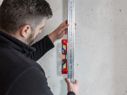 POZIOMICA TORPEDO T-PRO 23CM